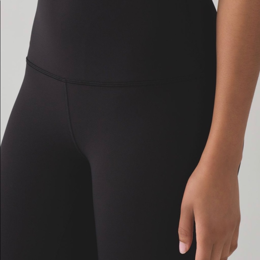 Lululemon Full-On Luxtreme Wunder Under Crop - Picture 4 of 15